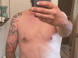 Gonzo42084 Bangacams Model Profile